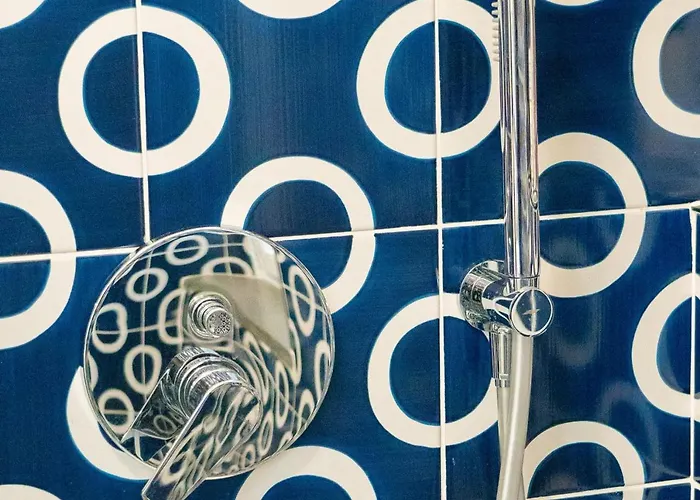 Seasuntour - Bella *